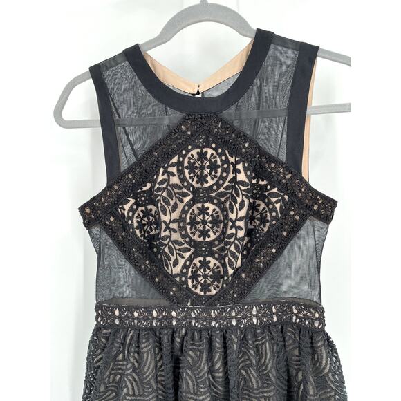 BCBGMaxAzria Joselyn Peplum Dress - Picture 4 of 9